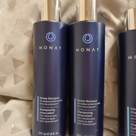 Monat Haircare Bundle - Picture 2 of 5